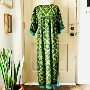 1970’s Hiltons terrycloth coverup/robe.